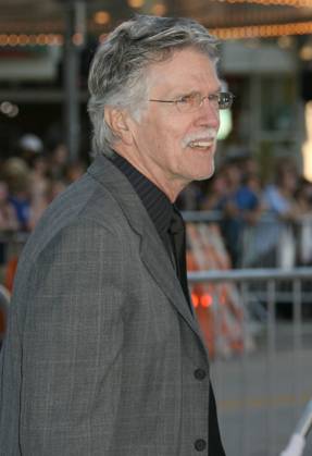 Whiteout Los Angeles Premiere September 9, 2009 - Westwood, CA, U.S. - 09 September 2009 - Westwood, California - Tom Skerritt. Whiteout Los Angeles Premiere held at Mann s Village Theatre. Photo Credit: Michael Jade AdMedia. Copyright: xMichaelxJadex