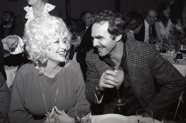 Dolly Parton and Burt Reynolds at La Cage Aux Folles nightclub on November 2, 1981. Copyright: xRalphxDominguez MediaPunchx