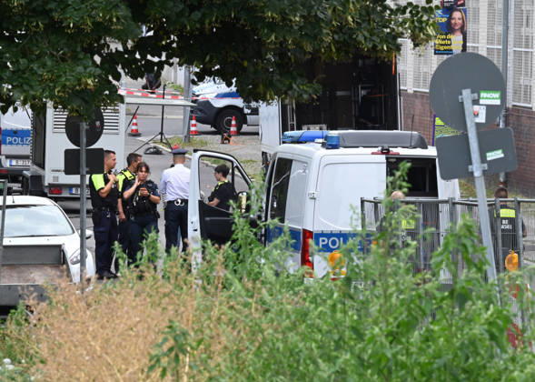 WWII bomb discovered in Berlin BERLIN, GERMANY - AUGUST 26: Police officers are seen near the Neukoelln Ship Canal, where an unexploded World War II bomb was discovered during construction work in Berlin, Germany, on August 26, 2026. The bomb is due to be defused later in the day, and the exclusion zone may be extended, potentially affecting residential buildings, schools, daycare centres and a nursing home. Volodymyr Sindieiev Anadolu Berlin Germany. Editorial use only. Please get in touch for any other usage.  Copyright: x2026xAnadoluxVolodymyrxSindieievx