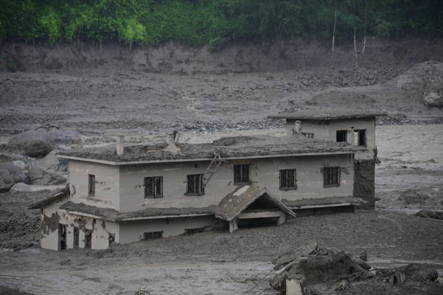 Death toll in Nepal-China border flash floods climbs to 97, dozens missing NUWAKOT, NEPAL - AUGUST 26: An aftermath view of flash flood and mudslides on the Nepal-China border on August 26, 2026 in Nuwakot, Nepal. The death toll from a devastating flash flood on the border climbed to 97 as at least 384 tourists and travelers, as well as soldiers and police, were reported missing. Safal Prakash Shrestha Anadolu Nuwakot Nepal. Editorial use only. Please get in touch for any other usage. Copyright: x2026xAnadoluxSafalxPrakashxShresthax
