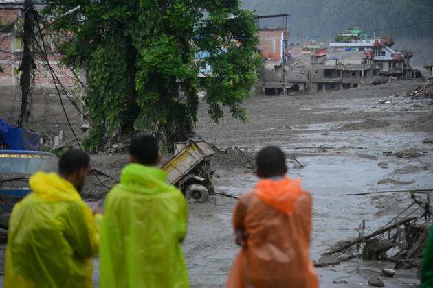 Death toll in Nepal-China border flash floods climbs to 97, dozens missing NUWAKOT, NEPAL - AUGUST 26: Search and rescue operation continue after flash flood and mudslides on the Nepal-China border on August 26, 2026 in Nuwakot, Nepal. The death toll from a devastating flash flood on the border climbed to 97 as at least 384 tourists and travelers, as well as soldiers and police, were reported missing. Safal Prakash Shrestha Anadolu Nuwakot Nepal. Editorial use only. Please get in touch for any other usage. Copyright: x2026xAnadoluxSafalxPrakashxShresthax