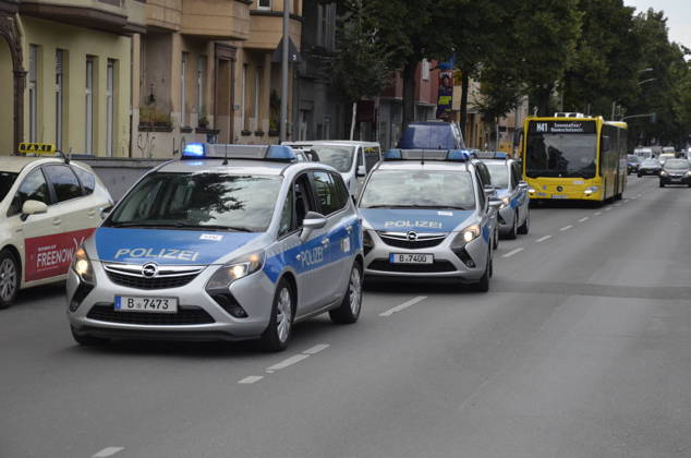 Bomb Discoveries in Berlin-Neukölln, August 26, 2026 7aIMG 0570781 Several views and scenes from this discovery in Berlin, Kiehlufer Copyright: 7aktuell.dex xLucaxFritzsche 0570781 20260826_7a_BOMENRAUMUNG_570781