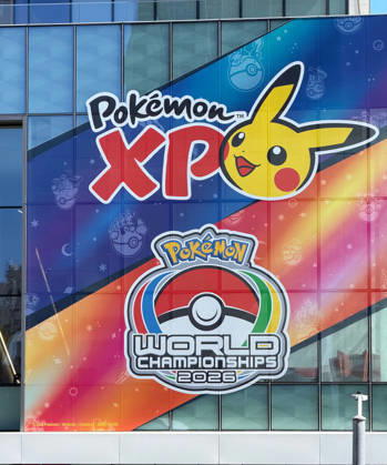 August 26, 2026, San Francisco, California, USA: Workers prepare the grounds around the Moscone Convention Center in San Francisco for this weekÃ¢â‚¬â ¢s Pokemon World Championships. San Francisco USA  - ZUMAh154 20260826_znp_h154_012 Copyright: xMarkxHertzbergx