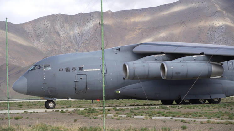 (260827) -- XIGAZE, Aug. 27, 2026 -- This screenshot from a video clip taken on Aug. 27, 2026 shows a Y-20 transport aircraft of the western theater command arriving at an airport in southwest China s Xizang Autonomous Region. A directing group from the Western Theater Command of the Chinese People s Liberation Army (PLA) has been dispatched to the Xizang Autonomous Region in southwest China on Thursday morning to coordinate joint rescue operations by military personnel in mudslide-hit Gyirong County. Carried by the Y-20 transport aircraft of the western theater command, the group will organize military forces to assist in disaster relief efforts. (Photo by Xinhua) (SpotNews) CHINA-XIZANG-Y-20 TRANSPORT AIRCRAFT-ARRIVAL (CN) GuxKuoye 