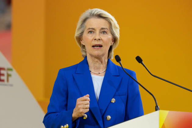 Second day of La REF 2026 meeting - Paris European Commission President Ursula von der Leyen during the La REF 2026 meeting of French entrepreneurs, organised by the MEDEF, France s main employers federation, at the Roland-Garros venue in Paris on August 27, 2026. Photo by Raphael Lafargue ABACAPRESS.COM Paris France  Copyright: xLafarguexRaphael ABACAx