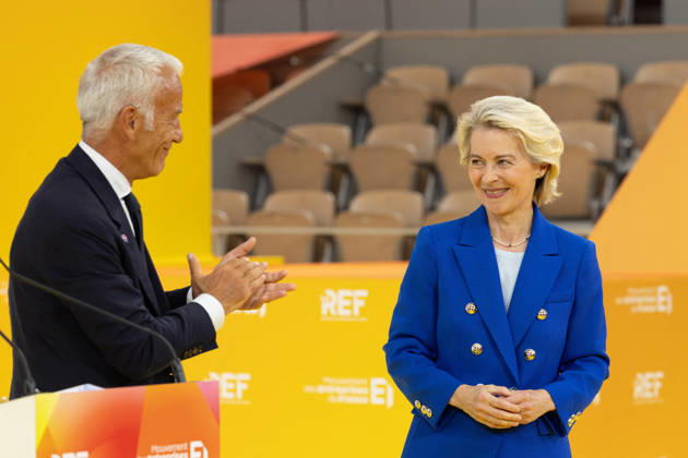 Second day of La REF 2026 meeting - Paris European Commission President Ursula von der Leyen, MEDEF president Patrick Martin during the La REF 2026 meeting of French entrepreneurs, organised by the MEDEF, France s main employers federation, at the Roland-Garros venue in Paris on August 27, 2026. Photo by Raphael Lafargue ABACAPRESS.COM Paris France  Copyright: xLafarguexRaphael ABACAx