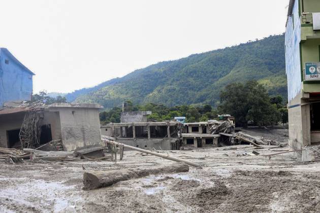 Flood damage reported in Nuwakot, Nepal NUWAKOT, NEPAL, AUGUST 26, 2026: Houses and other structures in Trishuli Devighat Bazaar, Nuwakot, are seen damaged following flooding in the Bhotekoshi River in Rasuwa. Nuwakot Nepal Copyright: x xGopalxDahalx xJNAxPressx