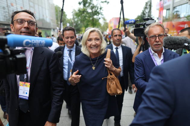 REF Medef - Marine Le Pen Arrives at Presidential Debate President of the Rassemblement National party and 2027 presidential candidate Marine Le Pen arrives at the presidential debate during the La REF 2026 meeting of French entrepreneurs, organised by the MEDEF, France s main employers federation, at the Roland-Garros venue in Paris, France on August 27, 2026. Photo by Raphael Lafargue ABACAPRESS.COM Paris France  Copyright: xLafarguexRaphael ABACAx