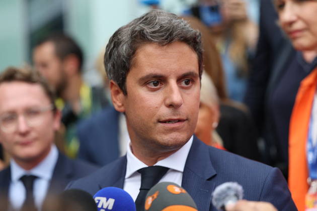 REF Medef - Gabriel Attal Arrives at Presidential Debate General Secretary of French centrist party Renaissance and 2027 presidential candidate Gabriel Attal arrives at the presidential debate during the La REF 2026 meeting of French entrepreneurs, organised by the MEDEF, France s main employers federation, at the Roland-Garros venue in Paris, France on August 27, 2026. Photo by Raphael Lafargue ABACAPRESS.COM Paris France  Copyright: xLafarguexRaphael ABACAx