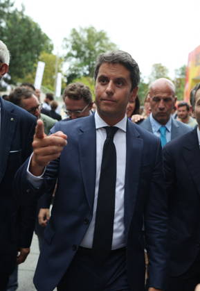 REF Medef - Gabriel Attal Arrives at Presidential Debate General Secretary of French centrist party Renaissance and 2027 presidential candidate Gabriel Attal arrives at the presidential debate during the La REF 2026 meeting of French entrepreneurs, organised by the MEDEF, France s main employers federation, at the Roland-Garros venue in Paris, France on August 27, 2026. Photo by Raphael Lafargue ABACAPRESS.COM Paris France  Copyright: xLafarguexRaphael ABACAx