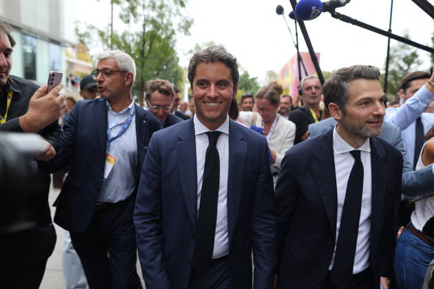 REF Medef - Gabriel Attal Arrives at Presidential Debate General Secretary of French centrist party Renaissance and 2027 presidential candidate Gabriel Attal arrives at the presidential debate during the La REF 2026 meeting of French entrepreneurs, organised by the MEDEF, France s main employers federation, at the Roland-Garros venue in Paris, France on August 27, 2026. Photo by Raphael Lafargue ABACAPRESS.COM Paris France  Copyright: xLafarguexRaphael ABACAx