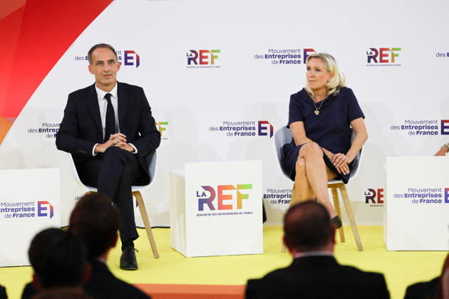 REF Medef - Presidential Debate French centre-left party Place publique s leader Raphael Glucksmann and President of the Rassemblement National party Marine Le Pen at the presidential debate during the La REF 2026 meeting of French entrepreneurs, organised by the MEDEF, France s main employers federation, at the Roland-Garros venue in Paris, France on August 27, 2026. Photo by Raphael Lafargue ABACAPRESS.COM Paris France  Copyright: xLafarguexRaphael ABACAx