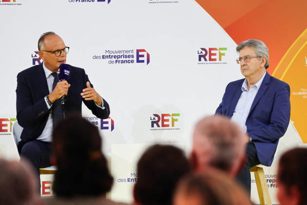 REF Medef - Presidential Debate French right-wing party Horizons founder and president, Mayor of Le Havre Edouard Philippe, Leader of the La France Insoumise party Jean-Luc Melenchon at the presidential debate during the La REF 2026 meeting of French entrepreneurs, organised by the MEDEF, France s main employers federation, at the Roland-Garros venue in Paris, France on August 27, 2026. Photo by Raphael Lafargue ABACAPRESS.COM Paris France  Copyright: xLafarguexRaphael ABACAx