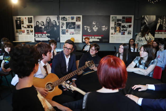 Prime Minister Andy Burnham visits Belfast 27 08 2026. Belfast, United Kingdom. Prime Minister Andy Burnham and Chris Bryant, Secretary of State for Northern Ireland meet young people at Oh Yeah Music Centre on their visit to Belfast., Credit:Ben Perry B66 Avalon United Kingdom, Northern Ireland, Belfast  Copyright: xBenxPerryx xB66x xAvalonx 1128818879