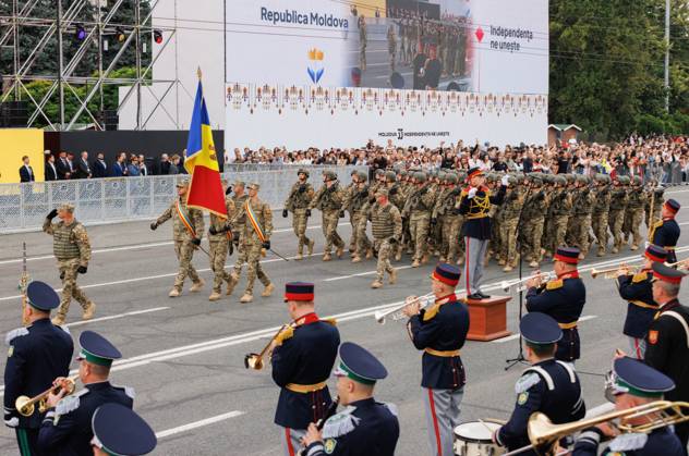 Moldova Independence Day 9230032 27.08.2026 Moldovan servicemen march during the military parade during Moldova s Independence Day celebrations in Chisinau, Moldova. Stringer Sputnik Chisinau Moldova  Copyright: xStringerx