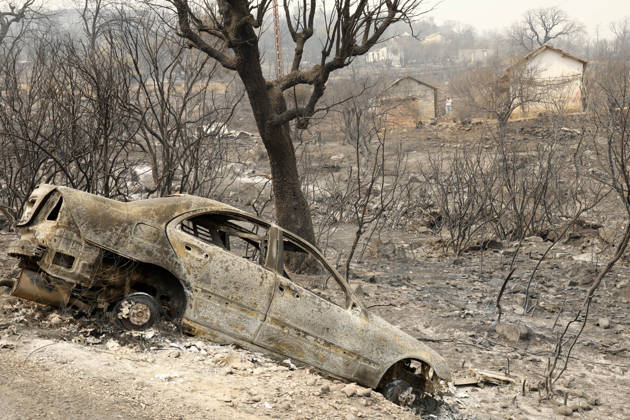 Fires in Jijel and Bedjaia: A general view of the burned houses, cars, and animals in the village of Nador, in the Jijel Mountains east of Algiers, in Algeria on August 27, 2026. The Algerian Ministry of the Interior announced that at least 12 people have died and 54 others have been injured in multiple forest fires across the country. Photo by Billel Bensalem, APP, Jijel, Algeria Copyright: xAlgÃ riexPressexPhotosxBillelxBensalemx xAPPx _MG_8968