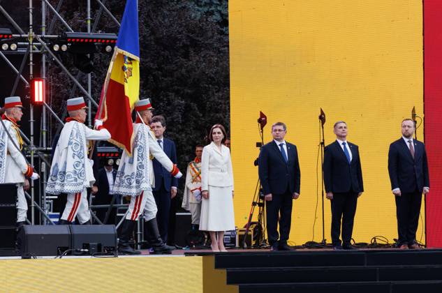 Moldova Independence Day 9230172 27.08.2026 Romanian President Nicusor Dan, Moldovan President Maia Sandu, Moldovan Parliament Speaker Igor Grosu and Moldovan Defence Minister Anatolie Nosatii attend the military parade during Moldova s Independence Day celebrations in Chisinau, Moldova. Stringer Sputnik Chisinau Moldova  Copyright: xStringerx
