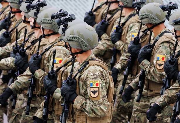 Moldova Independence Day 9230174 27.08.2026 Moldovan servicemen march at the military parade during Moldova s Independence Day celebrations in Chisinau, Moldova. Stringer Sputnik Chisinau Moldova  Copyright: xStringerx