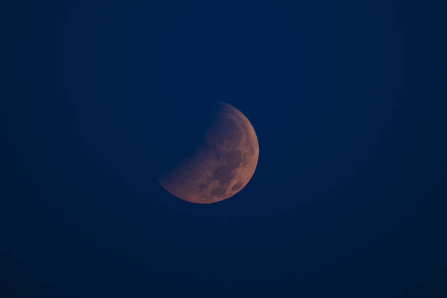 Partial lunar eclipse observed in Ankara ANKARA, TURKIYE - AUGUST 28: A partial lunar eclipse, caused by the Moon passing through Earth s shadow, is observed in Ankara, the capital of Turkiye, on August 28, 2026. Fatih Kurt Anadolu Ankara Turkey. Editorial use only. Please get in touch for any other usage. Copyright: x2026xAnadoluxFatihxKurtx