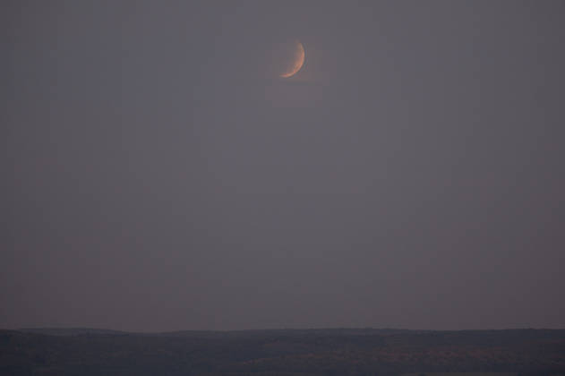 Partial lunar eclipse observed from Northern Hungary ZSUJTA, HUNGARY - AUGUST 28: A partial lunar eclipse, caused by the Moon passing through Earth s shadow, is observed above a tiny village of Zsujta, Hungary, on August 28, 2026. Robert Nemeti Anadolu Zsujta Hungary. Editorial use only. Please get in touch for any other usage. Copyright: x2026xAnadoluxRobertxNemetix