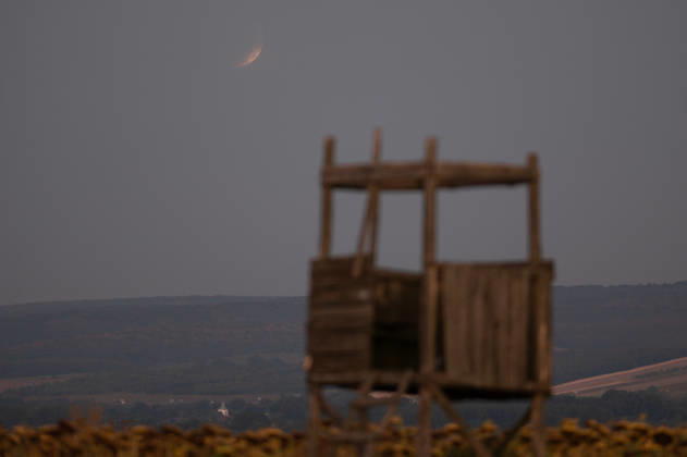 Partial lunar eclipse observed from Northern Hungary ZSUJTA, HUNGARY - AUGUST 28: A partial lunar eclipse, caused by the Moon passing through Earth s shadow, is observed above a tiny village of Zsujta, Hungary, on August 28, 2026. Robert Nemeti Anadolu Zsujta Hungary. Editorial use only. Please get in touch for any other usage.  Copyright: x2026xAnadoluxRobertxNemetix