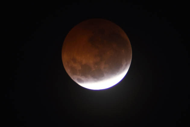 CURITIBA, PR - 28.08.2026: ECLIPSE LUNAR CURITIBA - The "near total" partial lunar eclipse occurred between the night of August 27th and the early morning of August 28th, 2026, and was visible throughout Brazil. The image was captured in Curitiba. x3005963x  EversonxBressan