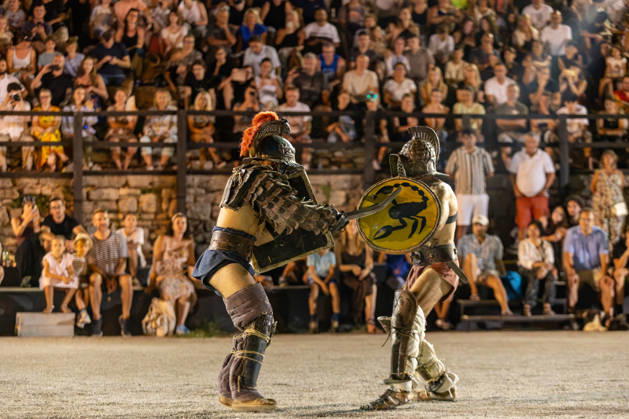 Gladiator fights in Pula, Croatia Members of gladiator school Spectacvla Gladiatoria dressed as Roman gladiators perform a staged combat demonstration during the event Spectacvla Antiqva at the Arena of Pula on August 27, 2026. in Pula, Croatia.  SreckoxNiketic PIXSELL