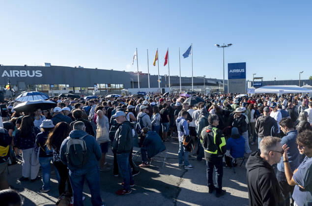 Fourth Day of the Indefinite Strike by Airbus Workers at the Getafe Plant in Madrid Several people on the fourth day of the indefinite strike by Airbus employees, on August 28, 2026, in Getafe, Madrid, Spain. Approximately 14,000 Airbus workers in Spain have been called upon since Tuesday to join an indefinite strike at the multinational’s six plants in the country to demand better wages and working conditions. The Airbus plant in Getafe is the group’s largest in Spain, with around 9,000 employees. AUGUST 28, 2026 Spain  Copyright: xAlbertoxOrtegax 7735358
