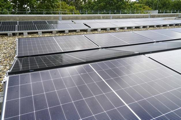 CNTV SOLAR ROOF Photovoltaic Solar Roof Panels on the Roof Inauguration Presentation New Solar Roof for the University of Hamburg Administration August 28, 2026, in Hamburg, Germany