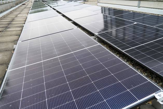 CNTV SOLAR ROOF Photovoltaic Solar Roof Panels on the Roof Inauguration Presentation New Solar Roof for the University of Hamburg Administration August 28, 2026, in Hamburg, Germany