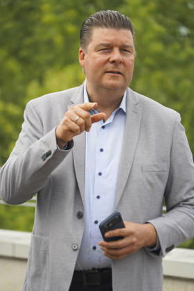 CNTV SOLAR ROOF Dr. Andreas Dressel, Senator of the Hamburg Tax Authority, SPD politician; Inauguration and unveiling of the new solar roof for the University of Hamburg administration on August 28, 2026, in Hamburg, Germany
