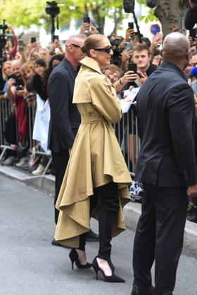 Celine Dion Arrives At The Royal Monceau - Paris Canadian singer Celine Dion arrives at the Le Royal Monceau - Raffles Paris hotel greeted by hundreds of fans following her flight from Las Vegas. Paris, France, August 28, 2026. Photo by Florian Poitout ABACAPRESS.COM Paris France  Copyright: xPoitoutxFlorian ABACAx