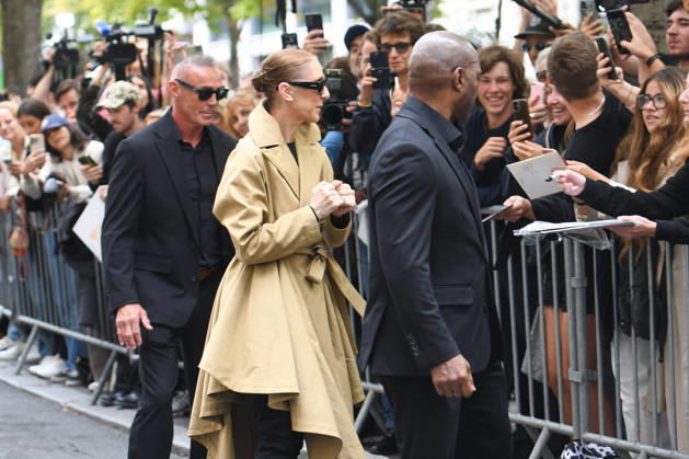 Celine Dion Arrives At The Royal Monceau - Paris Canadian singer Celine Dion arrives at the Le Royal Monceau - Raffles Paris hotel greeted by hundreds of fans following her flight from Las Vegas. Paris, France, August 28, 2026. Photo by Florian Poitout ABACAPRESS.COM Paris France  Copyright: xPoitoutxFlorian ABACAx