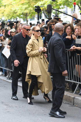 Celine Dion Arrives At The Royal Monceau - Paris Canadian singer Celine Dion arrives at the Le Royal Monceau - Raffles Paris hotel greeted by hundreds of fans following her flight from Las Vegas. Paris, France, August 28, 2026. Photo by Florian Poitout ABACAPRESS.COM Paris France  Copyright: xPoitoutxFlorian ABACAx