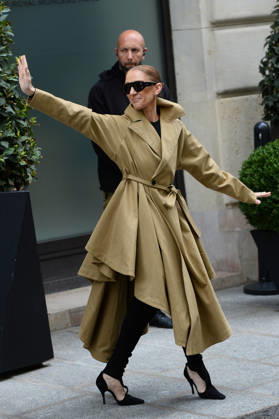 Céline Dion was cheered by her fans upon her arrival at the Royal Monceau hotel in Paris on August 28, 2026. Céline Dion plans to perform a series of 16 concerts in France, after more than six years away from the stage due to the rare neurological condition she suffers from. Her shows will begin on September 12, 2026, at the Plenitude Arena in Nanterre, Hauts-de-Seine. She plans to perform three concerts a week, on Wednesdays, Fridays, and Saturdays, in front of more than 30,000 spectators per night. Ten additional concerts are also scheduled for May 2027. Céline Dion was greeted by fans upon her arrival at the Royal Monceau luxury hotel in Paris on August 28, 2026. She plans to perform a series of 16 concerts in France, marking her return  Copyright: xAgencex xBestimagexAgencex xBestimagex