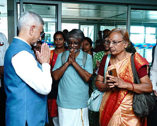 RECORD DATE NOT STATED EAM S. Jaishankar meets 21 Indian Nationals who were rescued from Nepal flood at Delhi airport New Delhi, Aug 28 (ANI): External Affairs Minister S. Jaishankar meets 21 Indian Nationals who were rescued from the Nepal floods at Delhi airport, in New Delhi on Friday. (@DrSJaishankar X ANI Photo) New Delhi Delhi India Copyright: xANIx ANI_20260828210