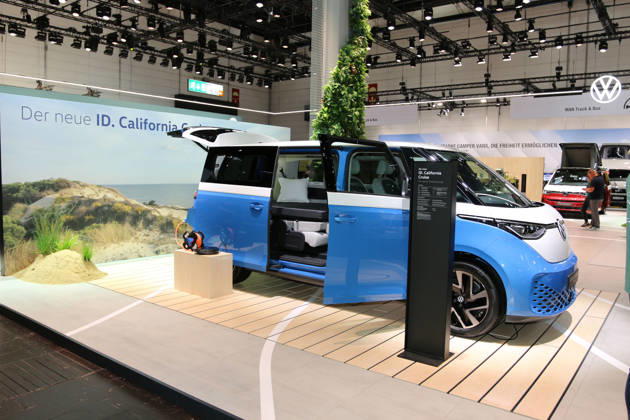 VW ID California Cruise Concept—a near-production concept car based on the ID Buzz, in Candy White with Medium Blue Metallic, electric vehicle, Volkswagen Commercial Vehicles, Caravan Salon Düsseldorf August 28–September 6, 2026, Messe Düsseldorf, the world’s leading trade fair for mobile travel, the world’s largest trade fair for motorhomes and travel trailers, camping and ca