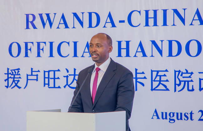 (260829) -- KIGALI, Aug. 29, 2026 -- Rwandan Minister of Health Sabin Nsanzimana speaks at the handover ceremony of Masaka Hospital renovation and expansion project in Kigali, Rwanda, Aug. 28, 2026. TO GO WITH China hands over major hospital project to Rwanda (Photo by Cyril Ndegeya Xinhua) RWANDA-KIGALI-CHINA-HOSPITAL-HANDOVER CEREMONY LiuxYoumin 