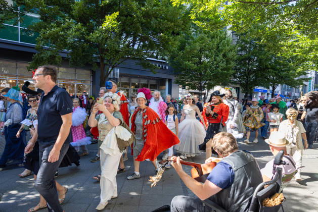 Costume Parade at the Deutsche Oper Berlin, Germany, Berlin, August 29, 2026. With the slogan Unless the People Live Here, the Deutsche Oper Berlin kicked off the new season. Numerous visitors dressed up in costumes from the opera’s wardrobe and, together with a choir, marched through Berlin’s Charlottenburg district in a costume parade.
