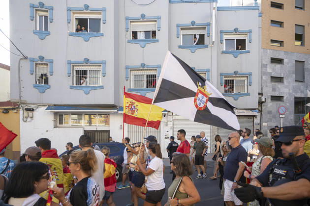 Peaceful demonstration organized by neighborhood associations in Ceuta: Dozens of people march past apartments housing minors during a peaceful demonstration on August 29, 2026, in Ceuta, Spain. The demonstration, which was distinctly peaceful in nature, was called by several neighborhood associations under the slogan Ceuta United, Ceuta at Peace. Another march planned for tonight was ultimately canceled by its organizers to prevent people who incite violence from joining them, after they were alerted to the possible arrival of extremist groups. August 29, 2026, Ceuta, Spain Copyright: xMarcosxMorenox 7737687