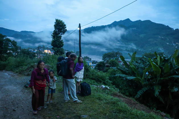 People in Nepal flee homes amid flash flood warning BIDUR, NEPAL - AUGUST 30: Residents living along Trishuli River take shelter at higher ground after fleeing homes early in the morning, as authorities issue new flash flood warning, in Bidir, Nuwakot, Nepal, on August 30, 2026. More than 2,000 people remain missing while hundreds of people have died, following the flash flood and landslide near the Nepal-China border earlier. Among the missing foreign nationals include those from China, India, the United States, Australia, the United Kingdom and South Korea. Daniel Ceng Anadolu Bidur Nepal. Editorial use only. Please get in touch for any other usage. Copyright: x2026xAnadoluxDanielxCengx