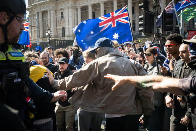 ANTI IMMIGRATION RALLY, Far right protestors clash with one another during a far right March for Australia anti-immigration rally in Melbourne, Sunday, August 30, 2026. ( NO ARCHIVING MELBOURNE VICTORIA AUSTRALIA Copyright: xCHRISTOPHERxHOPKINSx 20260830160021159755