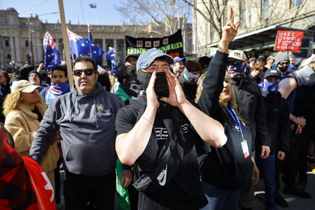 August 30, 2026, Melbourne, Victoria State, Australia: Far-right activists chant slogans during a far right March for Australia anti-immigration rally..Hundreds of supporters of the far-right group March for Australia marched through MelbourneÃ¢â‚¬â ¢s CBD as part of a demonstration focused on freedom of speech and political expression, while counter-protesters gathered separately to oppose the march and its political messages. March for Australia organisers called for the repeal of laws they say restrict political communication, an end to government censorship and constitutional protection for freedom of speech. Melbourne Australia - ZUMAs197 20260830_aaa_s197_039 Copyright: xYexMyoxKhantx