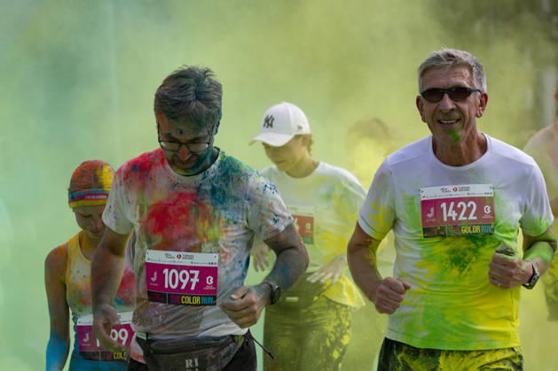 August 30, 2026, Jurmala, Latvija: People take part in the Color Run in Jurmala, Latvia, Aug. 30, 2026. The 5 km race was held in Jurmala. Jurmala Latvija - ZUMAp305 20260830_zip_p305_013 Copyright: xEdijsxPalensx