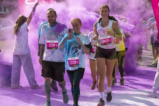August 30, 2026, Jurmala, Latvija: People take part in the Color Run in Jurmala, Latvia, Aug. 30, 2026. The 5 km race was held in Jurmala. Jurmala Latvija - ZUMAp305 20260830_zip_p305_017 Copyright: xEdijsxPalensx