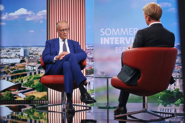 Berlin, Germany, August 30, 2026 ARD Capital Studio Summer Interview: Federal Chancellor Friedrich Merz (CDU) and Markus Preiß during the interview in the studio Copyright: xdtsxNachrichtenagenturx dts_131797