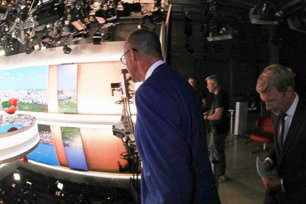 Berlin, Germany, August 30, 2026 ARD Capital Studio Summer Interview: Markus Preiß (right) accompanies Federal Chancellor Friedrich Merz (CDU) to the studio for the interview Copyright: xdtsxNachrichtenagenturx dts_131812