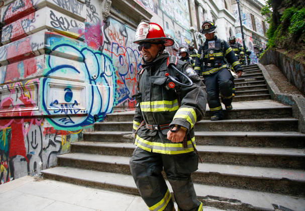 Valparaiso, August 30, 2026—A new edition of the Valparaiso Cerro Arriba firefighting event took place on the hills and stairways of Valparaiso, featuring nearly 2,600 firefighters from all over Chile and other countries. Manuel Lema Aton, Chile, Valparaiso, Chile Aton 1185128  Copyright: MANUELxLEMA ATONxCHILE