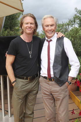 Mike Kraus with his father, Peter Kraus, on the ARD TV show *Immer wieder sonntags* at Europa-Park Rust, August 30, 2026 Foto:xAgenturxWehnertx xGränzdörferx xFuturexImagex sonntags3008_6894