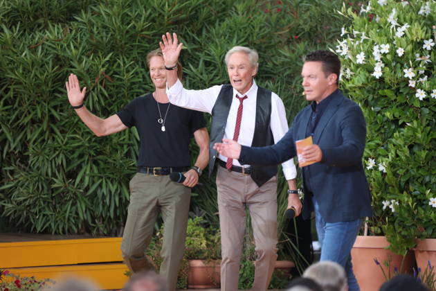 Peter Kraus with his son Mike Kraus and Stefan Moos on the ARD TV show *Immer wieder sonntags* at Europa-Park in Rust, August 30, 2026 Copyright: xAgenturxMatthiasxWehnertx xM.xGränzdörferx